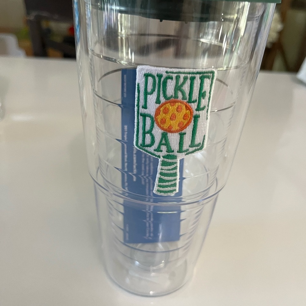 Pickleball Tervis 24 oz cup with Lid NEW